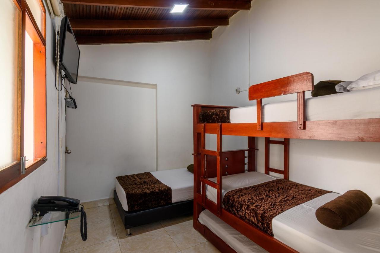 Hotel Sol Del Estadio Μεντεγίν Εξωτερικό φωτογραφία