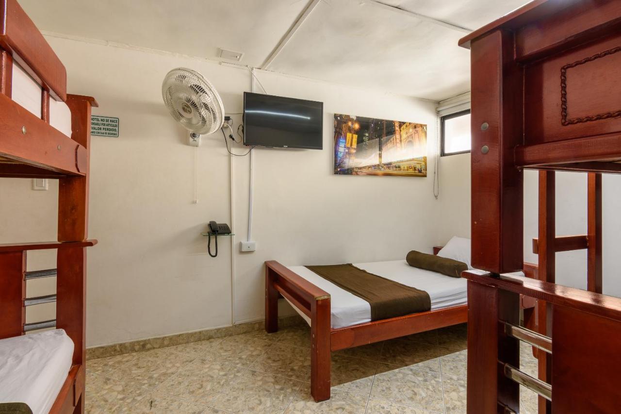 Hotel Sol Del Estadio Μεντεγίν Εξωτερικό φωτογραφία